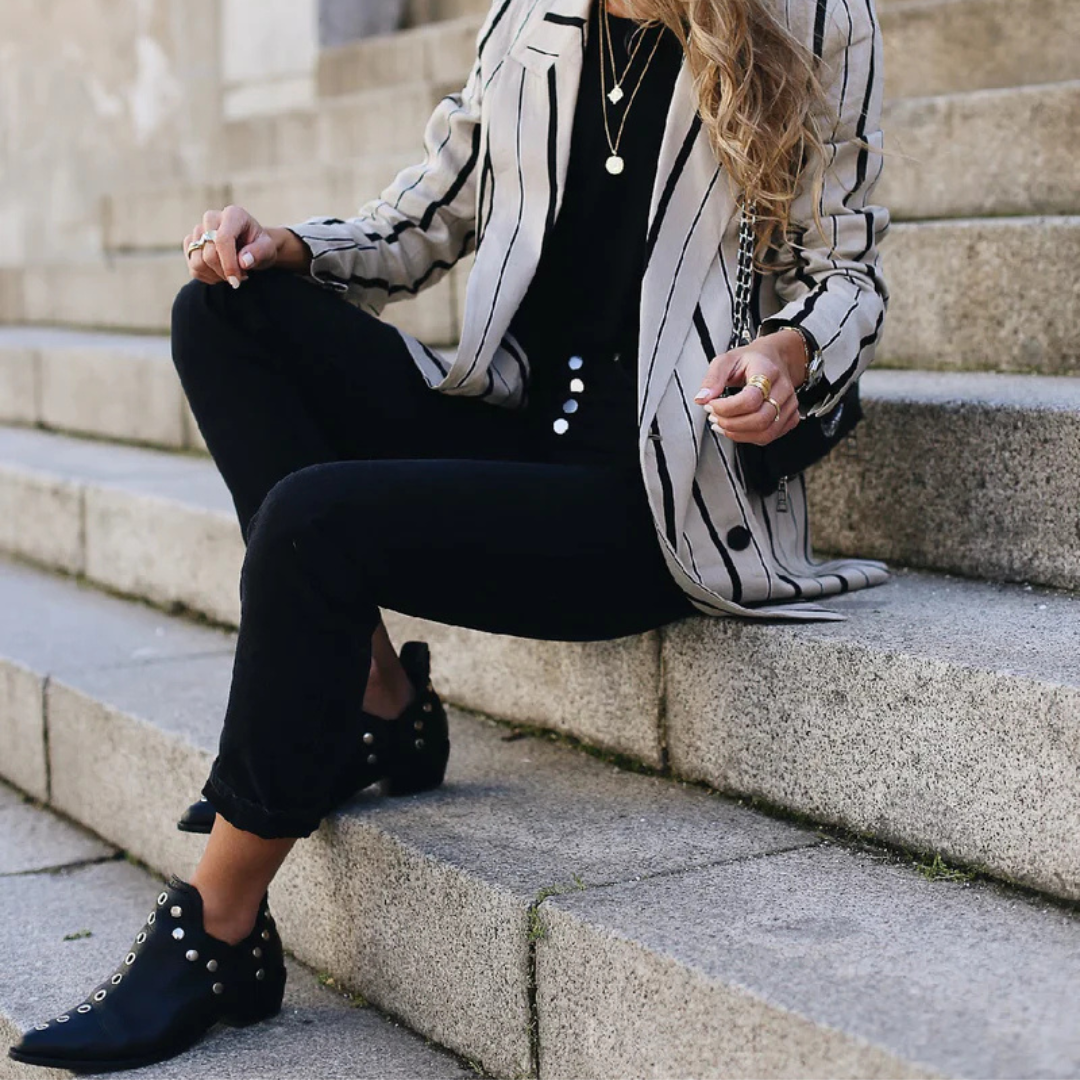 Chiara™ | Stivaletti boho chic da donna in camoscio/pelle con borchie